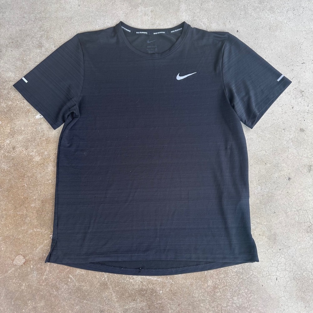 Nike Running Shirt Women Small Black Excellent Dri-FIT Short Sleeve Tee